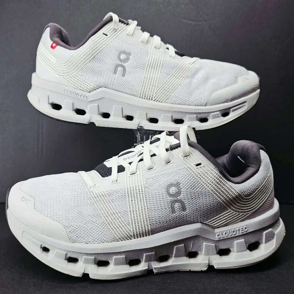 Oncloud Women 8.5 Comfy footwear